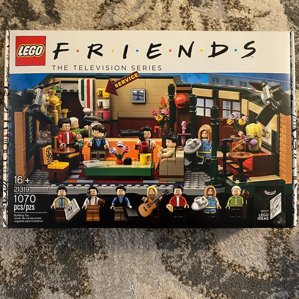 Friends Central Perk Lego Set (New)